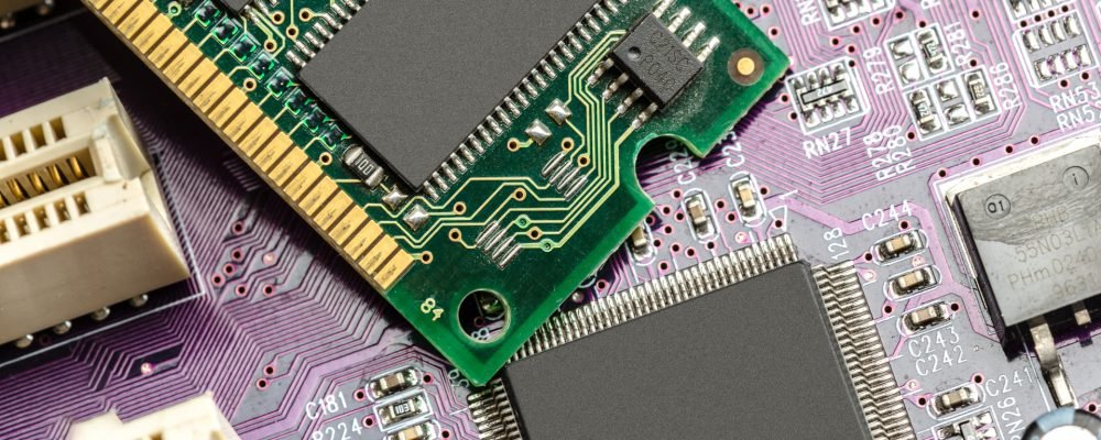 computerchip-technology-electronics-industry